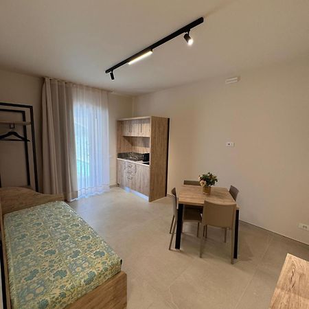 Giglio Di Mare Apartments Rossano Ngoại thất bức ảnh